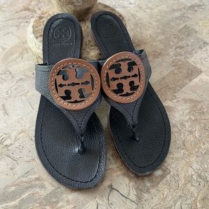 Tory Burch Navy and Tan Sandals